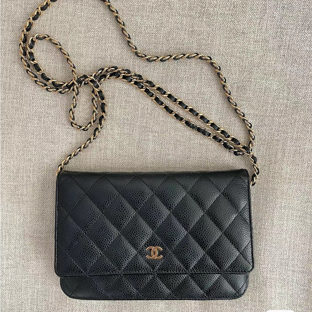 Chanel one the chain bag in black